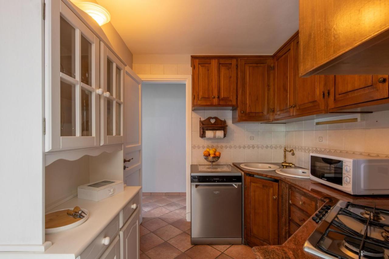 Meravigghia Apartment Чефалу Экстерьер фото